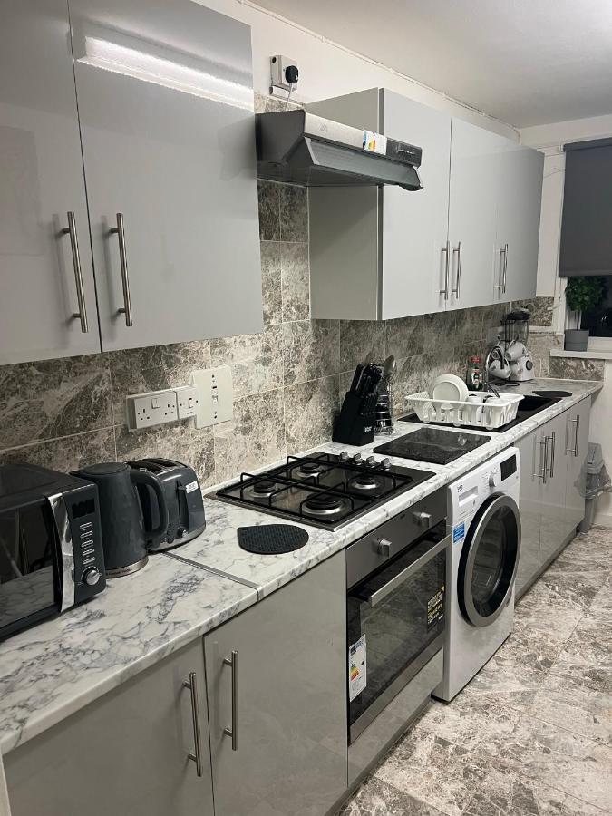 Accu Care Apartment Londres Exterior foto